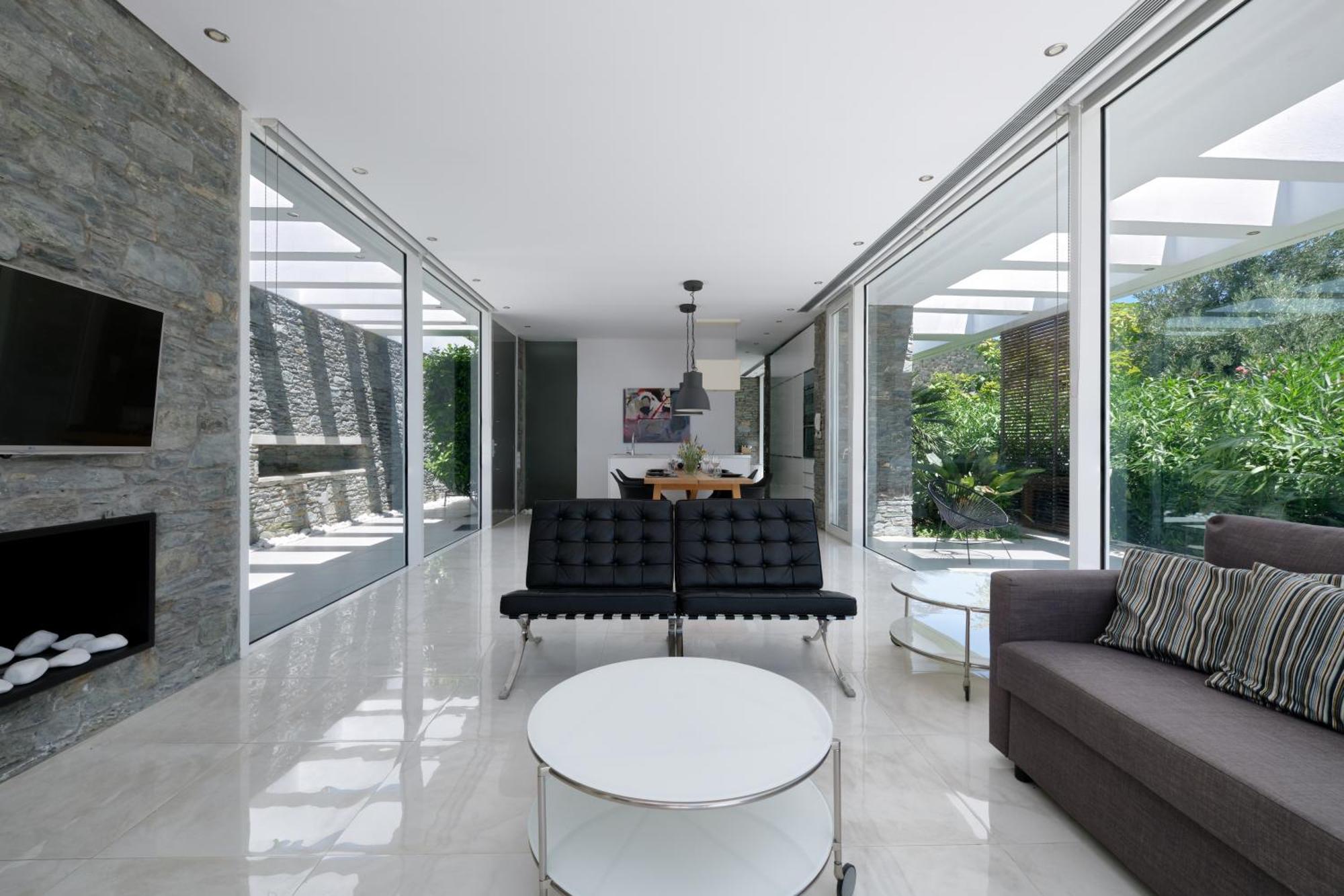 A - Luxury Villas Plomari Exterior photo